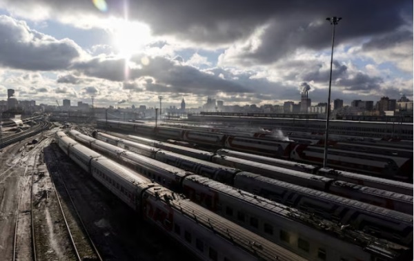 Россия обдумывает, как поддержать РЖД, долг которых, по данным источников, составляет 51 миллиард долларов