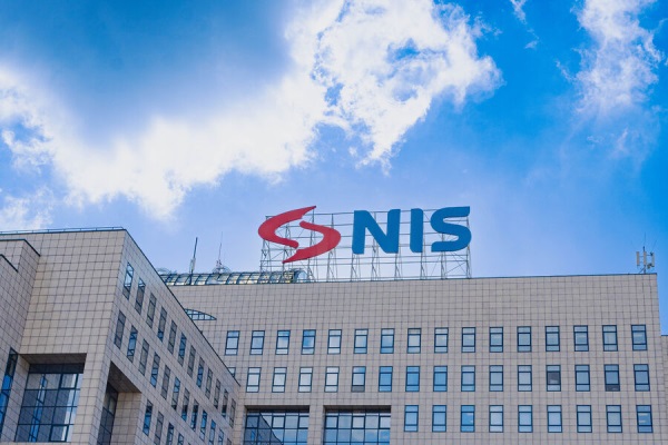 США назвали условие для снятия санкций с «Нефтяной индустрии Сербии»