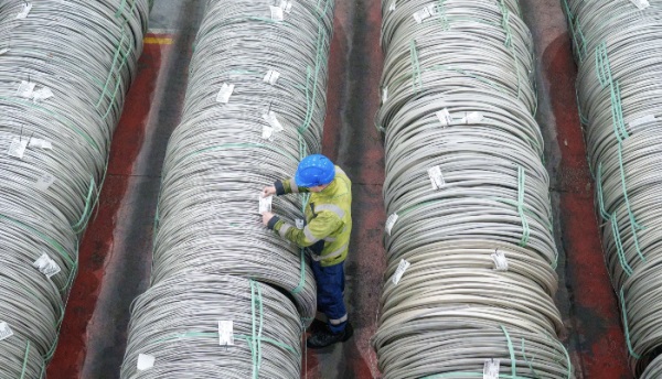 Великобритания готовится к «стальной войне» с Евросоюзом