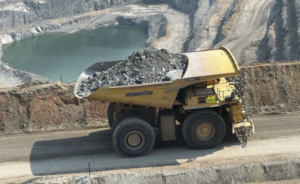 Инвестиционный спрос на платину уходит, добыча восстанавливается